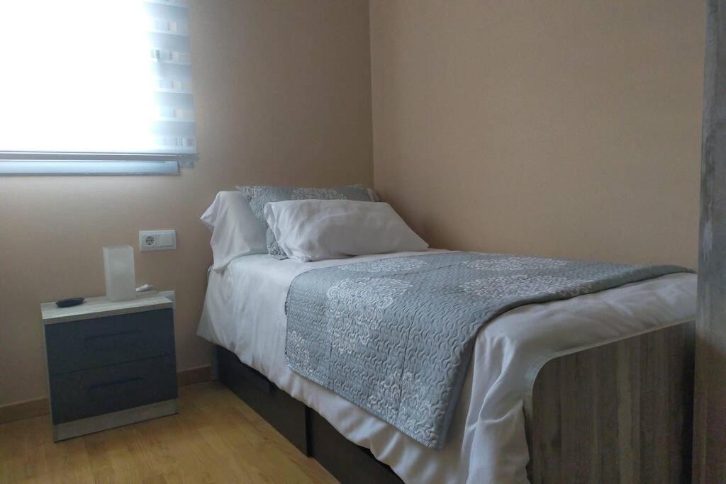 Apartamento Para 5 Personas Frente Al Mar Con Piscina Y Parking 쿠빌라스 외부 사진