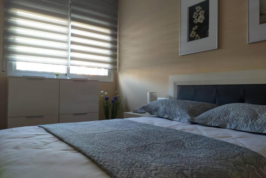 Apartamento Para 5 Personas Frente Al Mar Con Piscina Y Parking 쿠빌라스 외부 사진