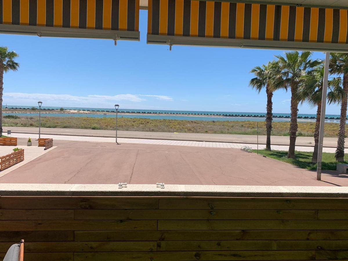 Apartamento Para 5 Personas Frente Al Mar Con Piscina Y Parking 쿠빌라스 외부 사진