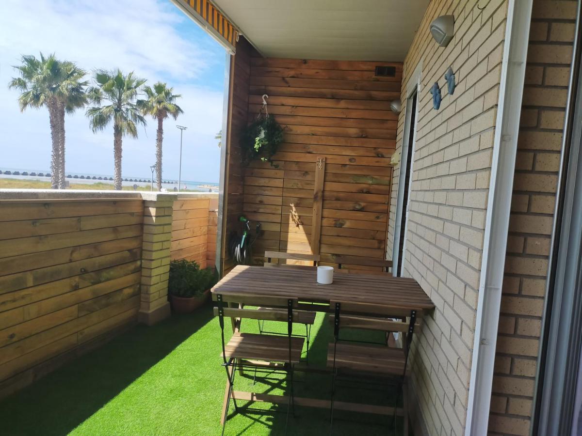 Apartamento Para 5 Personas Frente Al Mar Con Piscina Y Parking 쿠빌라스 외부 사진
